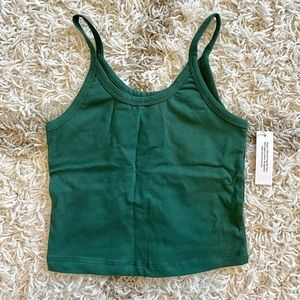 ARQ Cropped Tank in Fern